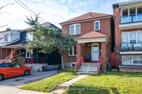 94 Fairbank AVE, Toronto W04, ON M6E 3Y7