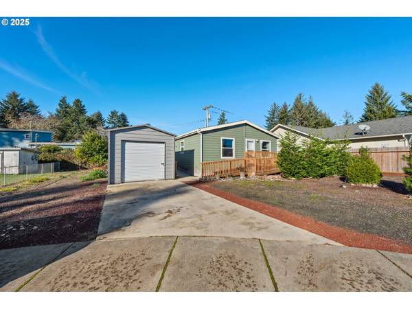 Coos Bay, OR 97420,63454 JAMES DR