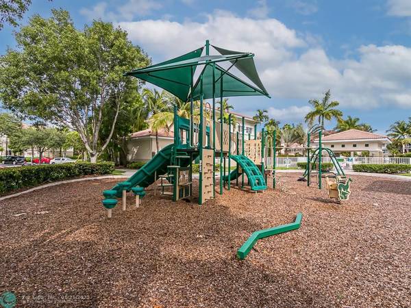 Coral Springs, FL 33071,11637 W Atlantic Blvd  #34