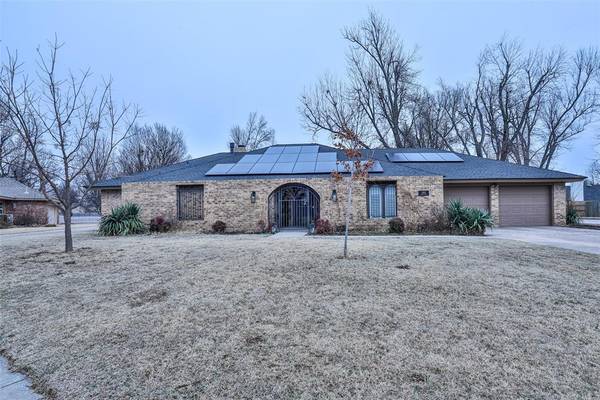 3832 Waverly Court, Norman, OK 73072