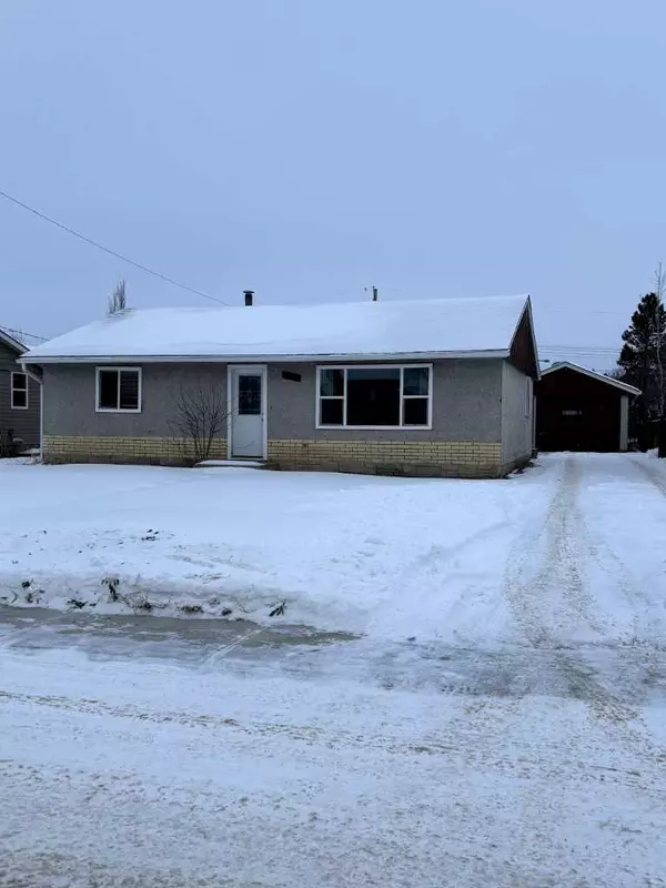 5110 46 AVE, Mayerthorpe, AB T0E 1N0