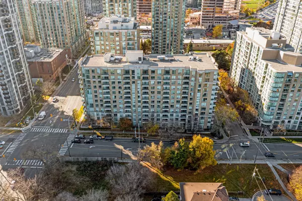 39 Pemberton AVE #105, Toronto C14, ON M2M 4L6