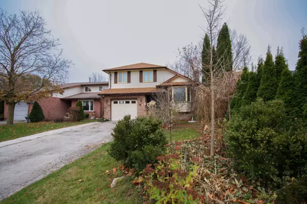 Barrie, ON L4N 6H1,17 Mcconkey PL