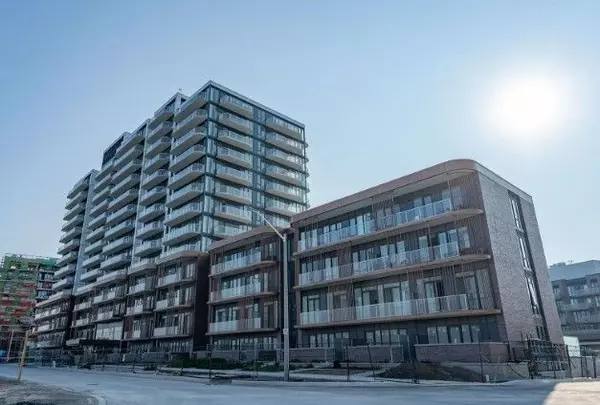 220 Missinnihe WAY #106, Mississauga, ON L5H 0A9