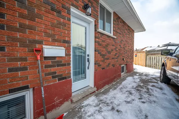 Brantford, ON N3R 3P4,6 Acorn LN #Bsmt