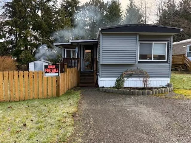 Port Hardy, BC V0N 2P0,7100 highview Dr #99