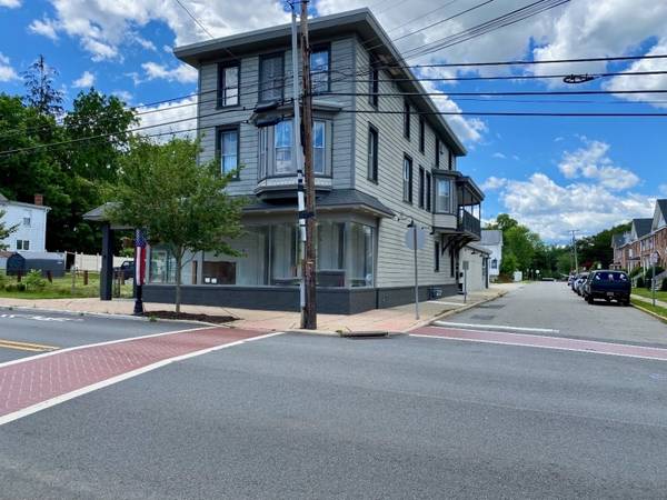 276 Main St, Hackettstown Town, NJ 07840