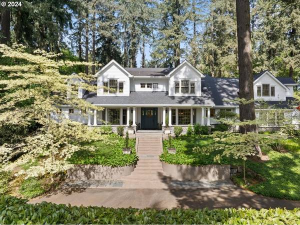 260 IRON MOUNTAIN BLVD, Lake Oswego, OR 97034