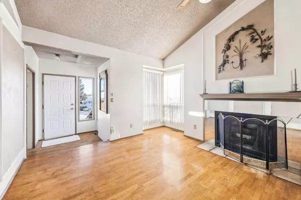 Calgary, AB T2Y 1Y6,16259 6 ST Southwest