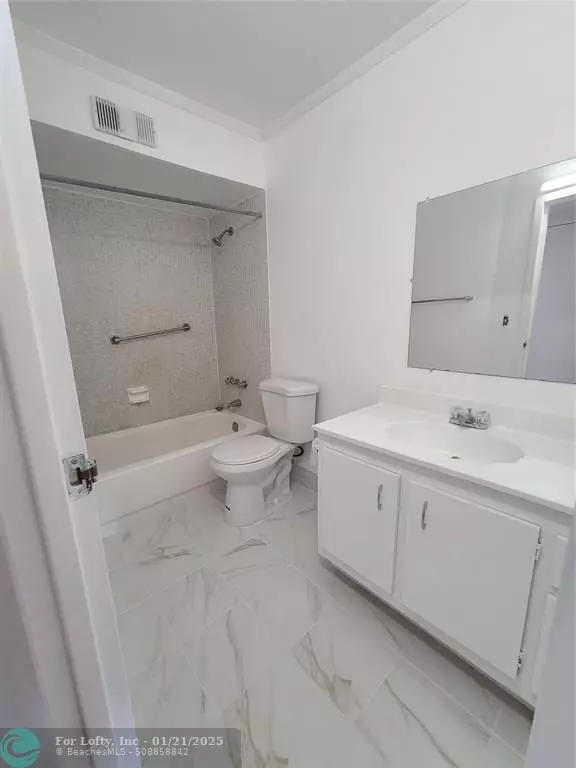 North Lauderdale, FL 33068,1810 SW 81 ave  #2400