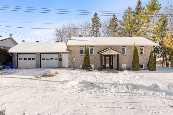 Clarence-rockland, ON K4K 1B1,488 Lalonde ST