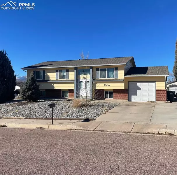 7300 Liberty Court CT, Fountain, CO 80817