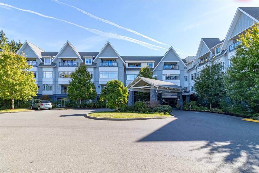 650 Berwick Rd #405, Qualicum Beach, BC V9K 2T8