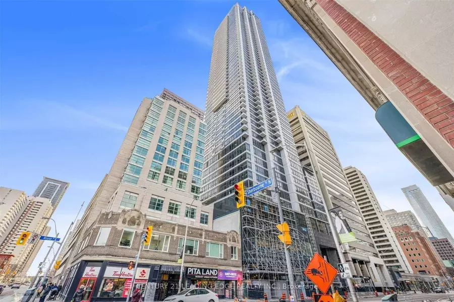 395 Bloor ST E #4708, Toronto C08, ON M4W 1H7