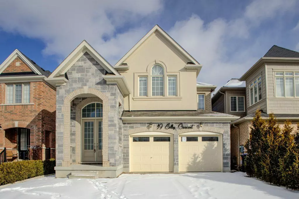 Simcoe, ON L3Z 2A5,19 Selby CRES