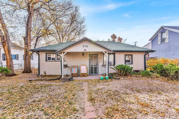 216 Greenwood Ave, Canon City, CO 81212