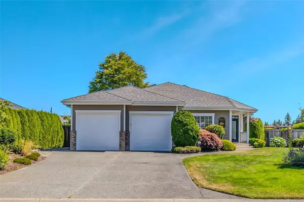 819 Tribune Pl, Qualicum Beach, BC V9K 2P1