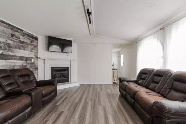 Fort Mcmurray, AB T9K 2H9,188 Caouette CRES