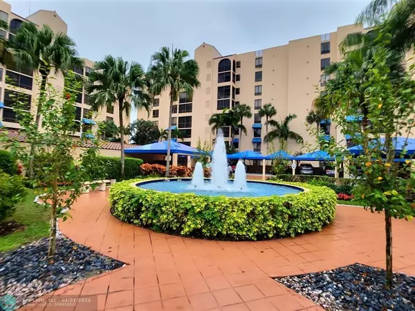 Boca Raton, FL 33433,7186 Promenade Dr  #101