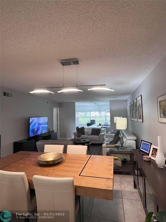 Sunrise, FL 33322,9741 Sunrise Lakes Blvd  #108