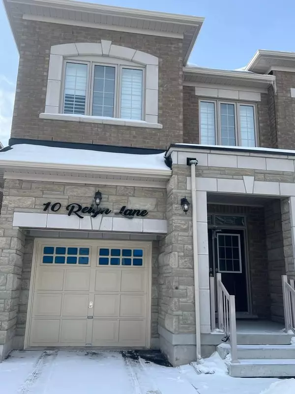 10 Reign LN, Markham, ON L3S 0E8