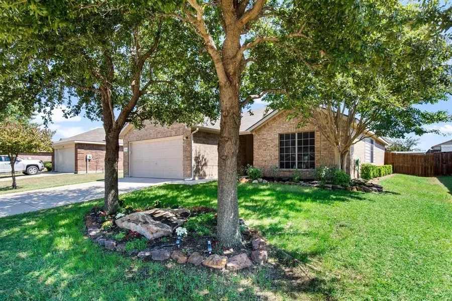 3504 Northpointe Drive, Denton, TX 76207