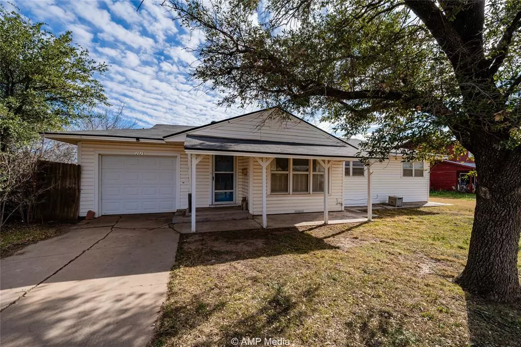 Anson, TX 79501,2025 Avenue Avenue N