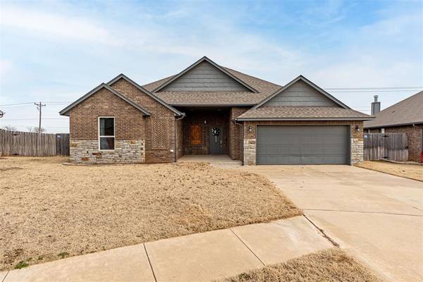 3800 Vista Drive, Norman, OK 73071