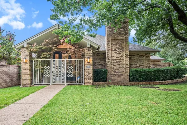 6949 Allen Place Drive, Fort Worth, TX 76116