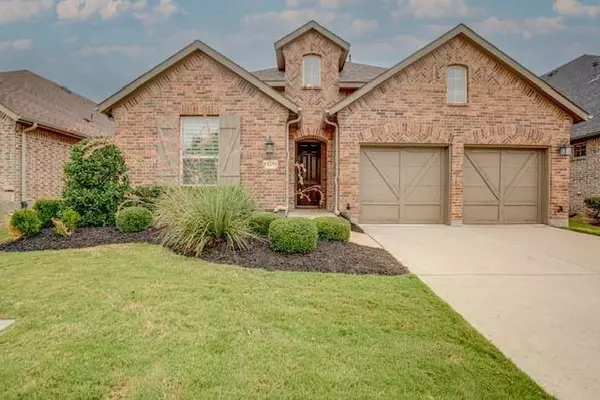 817 Sandbox Drive, Little Elm, TX 76227