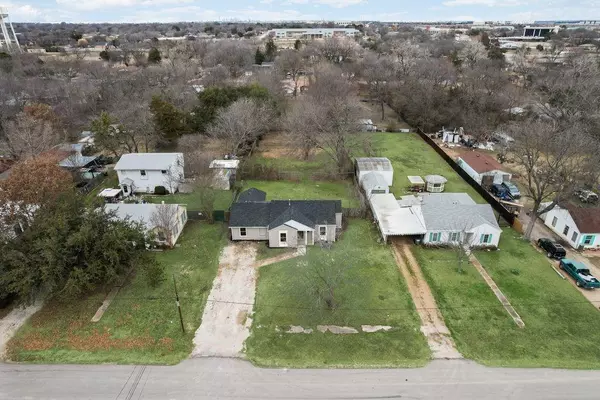 535 W Hammond Street, Lancaster, TX 75146