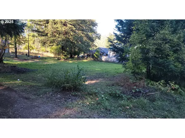 Glendale, OR 97442,251 MAJOR DR