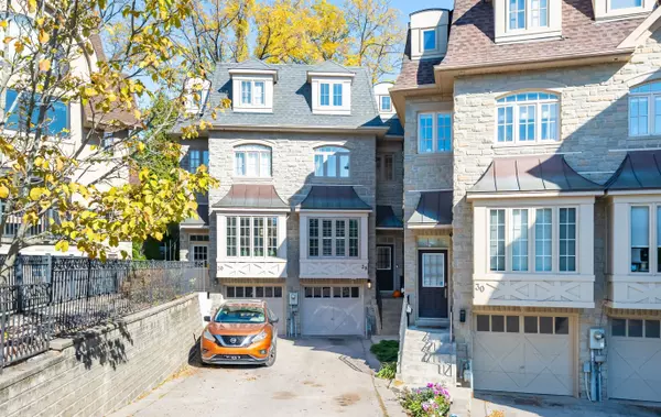 28 Corinth GDNS, Toronto C12, ON M4P 2N5