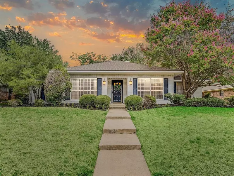 3221 Rockbrook Drive, Plano, TX 75074