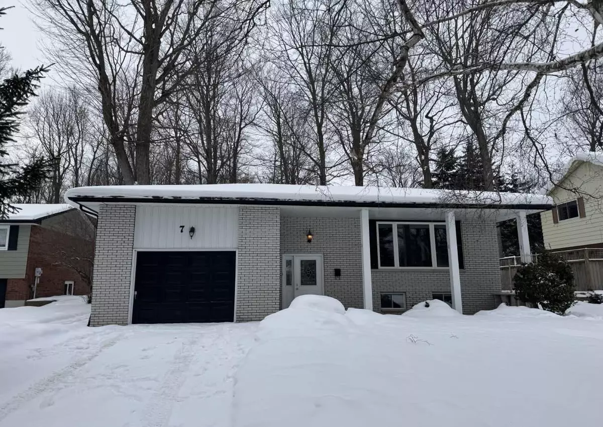 Meaford, ON N4L 1B1,7 Parklane CRES