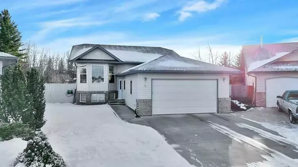 11 Fern Close, Sylvan Lake, AB T4S 1Y5