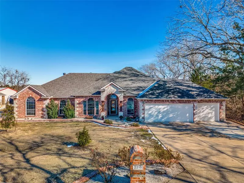 2215 Cross Post Lane, Lowry Crossing, TX 75069