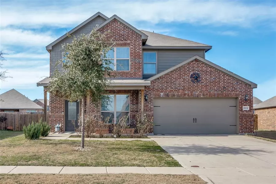 1804 Chesapeake Drive, Crowley, TX 76036