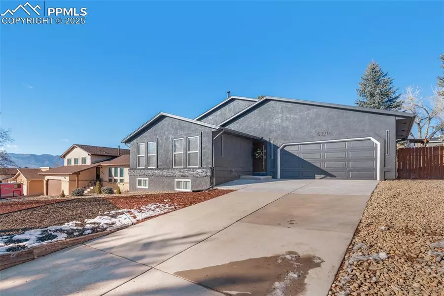 6170 Little Johnny DR, Colorado Springs, CO 80918