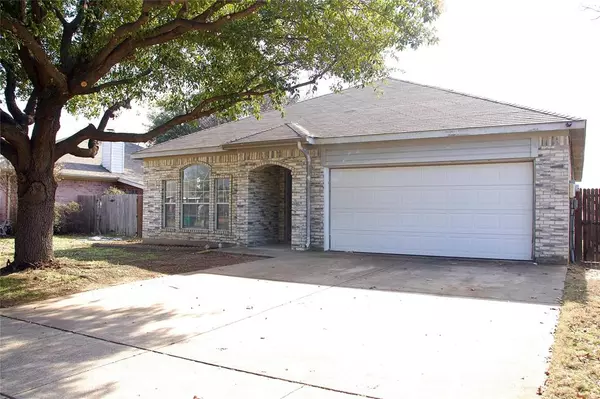 Denton, TX 76210,2324 Wildwood Lane