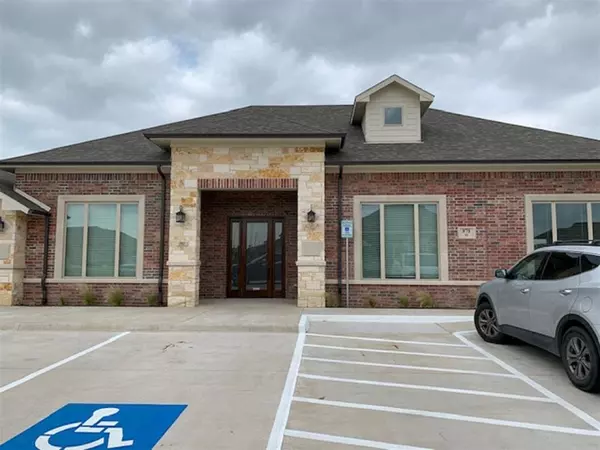 870 HEBRON Parkway #202, Lewisville, TX 75057