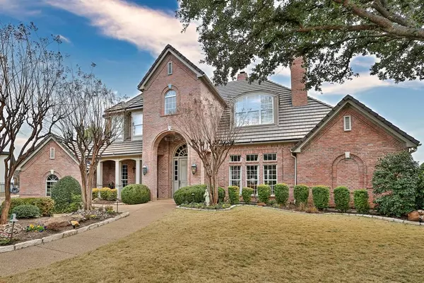 Fort Worth, TX 76132,6601 Oak Hill Court