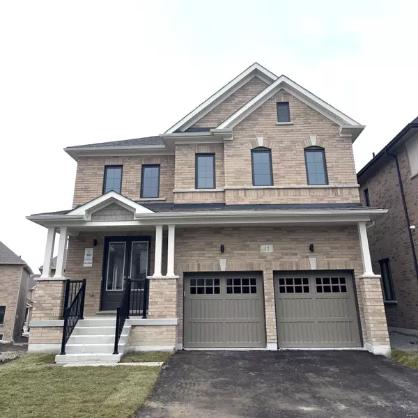 12 Stennett DR #Main, Georgina, ON L4P 0J4