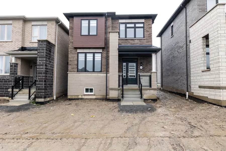 21 Mountainside CRES, Whitby, ON L1R 0P5