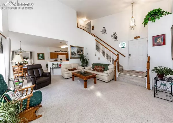 Colorado Springs, CO 80918,6285 Montarbor DR