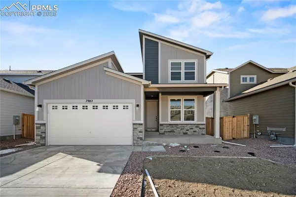 7982 Goldenray PL, Colorado Springs, CO 80908