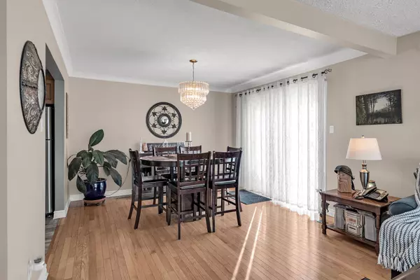 Stormont, Dundas And Glengarry, ON K6H 6C2,755 Montcalm CT