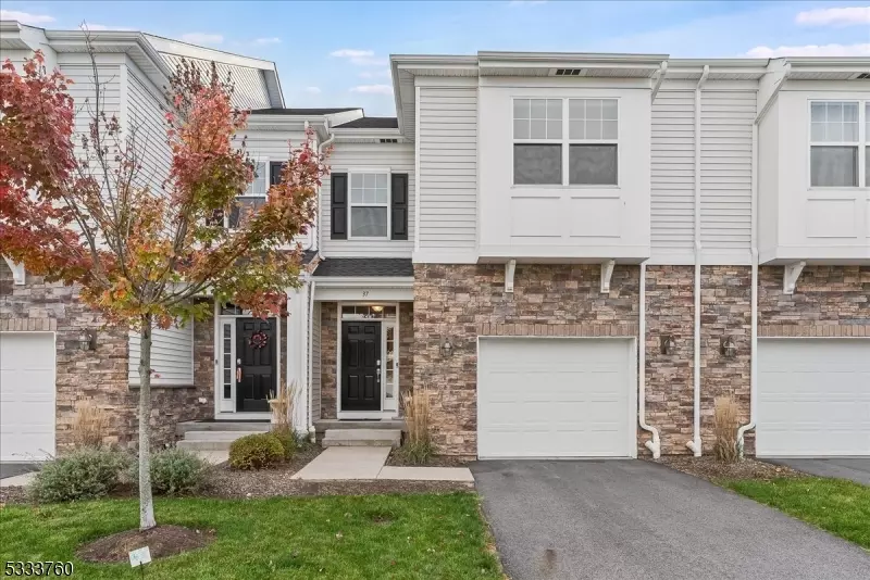 Morristown Town, NJ 07960,37 Colgate