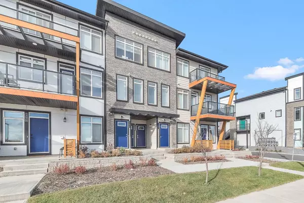 Calgary, AB T3M3T9,402 Seton Passage SE