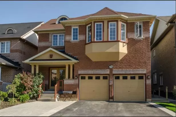 30 Masters Green CRES, Brampton, ON L7A 3K6